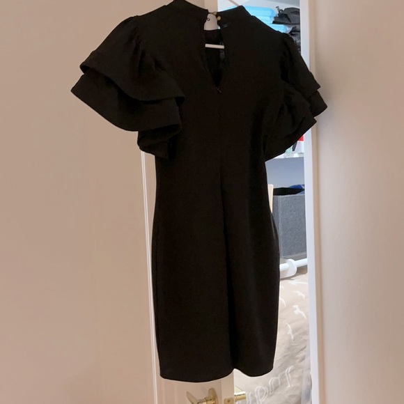 Black mini dress - Picture 3 of 3